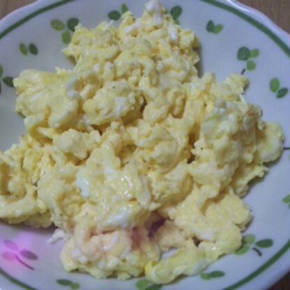 やはり卵とチーズは合いますね～♪ふわふわで美味しかったです(^^)